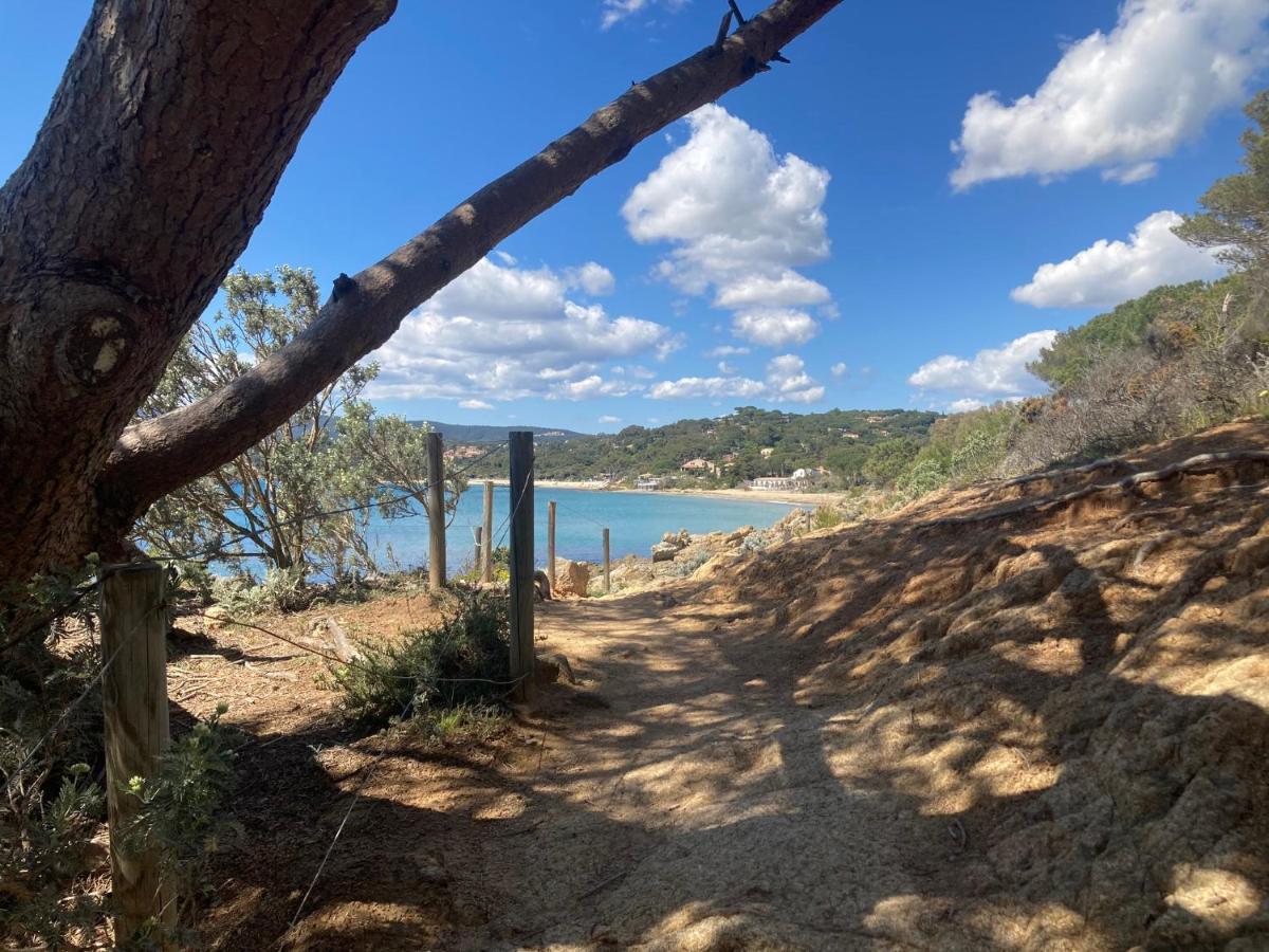 Le Petit Vue Mer La Croix-Valmer Bagian luar foto